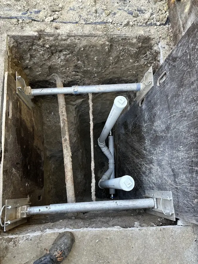 Experienced plumber completing Drain Cleaning work in Provo